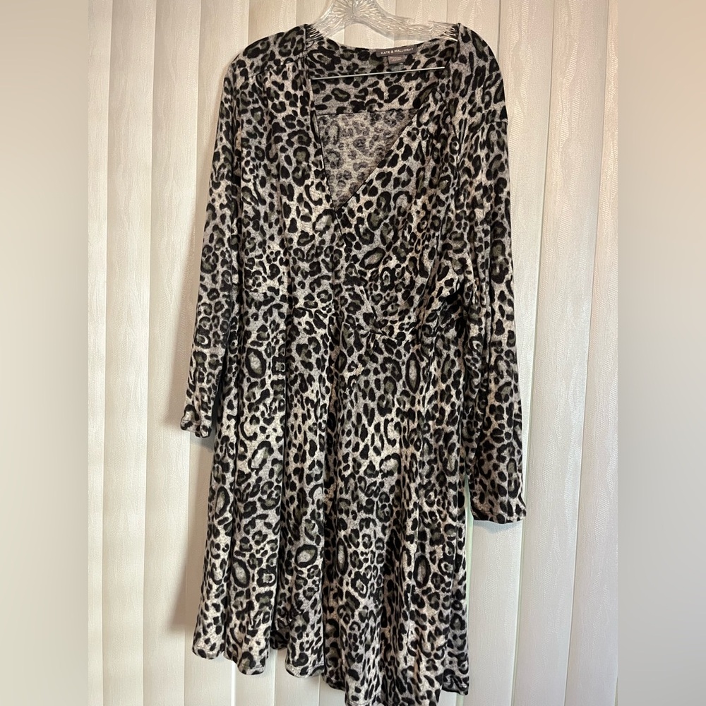 Leopard Print Long Sleeve Dress